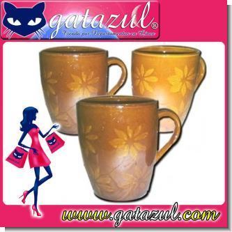 Lee el articulo completo JARRA DE PORCELANA COLOR CAFE CON MOTIVOS DE FLORES 10 CENTIMETROS DE ALTURA